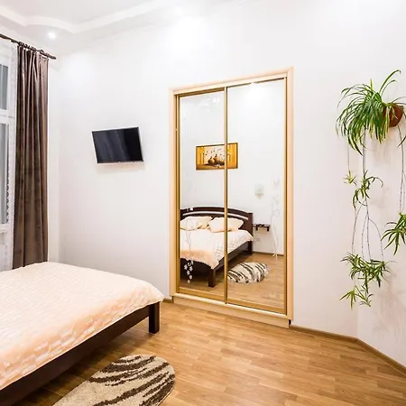 2 Isolated Bedrooms Appartamento Leopoli