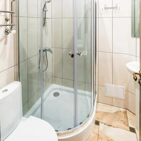 2 Isolated Bedrooms * Leopoli